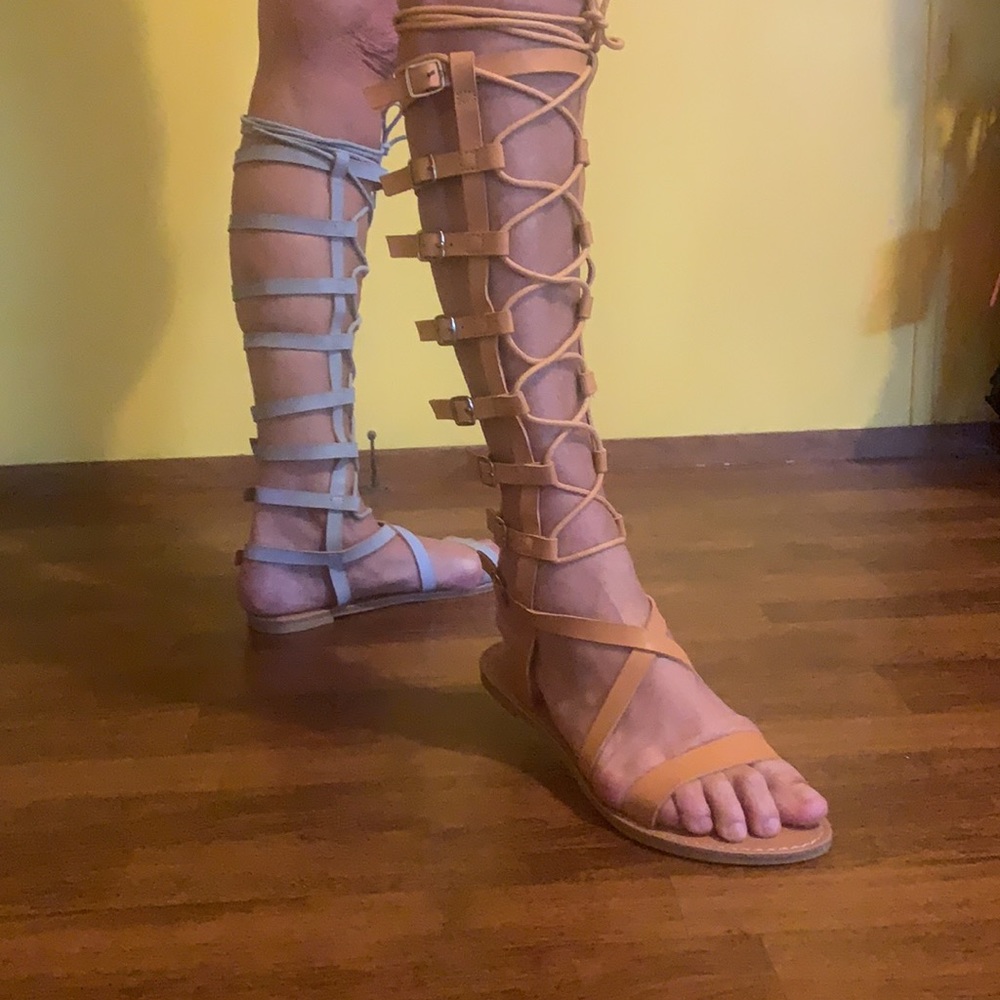 Gladiator Sandals ~ BNIB ~ 5/15/2022~last pair left Sz 8 Ash Blue - Picture 5 of 12